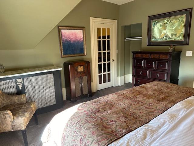 The Woodview Inn ガナノクエ エクステリア 写真