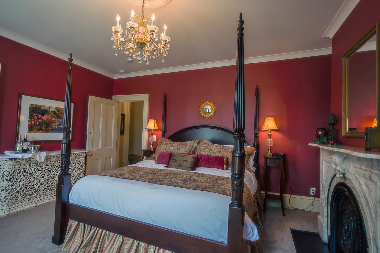 The Woodview Inn ガナノクエ エクステリア 写真